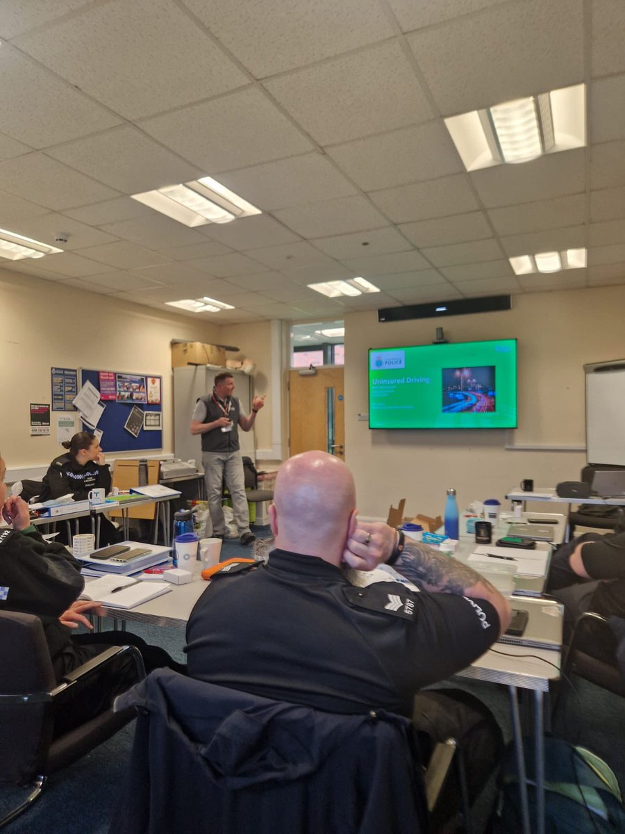 The next Cohort of #TrafficCops busy on their Roads Policing course this morning with an input from @PaulFarleyMIB @DriveInsured talking all things insurance at Force headquarters. #OpLightning