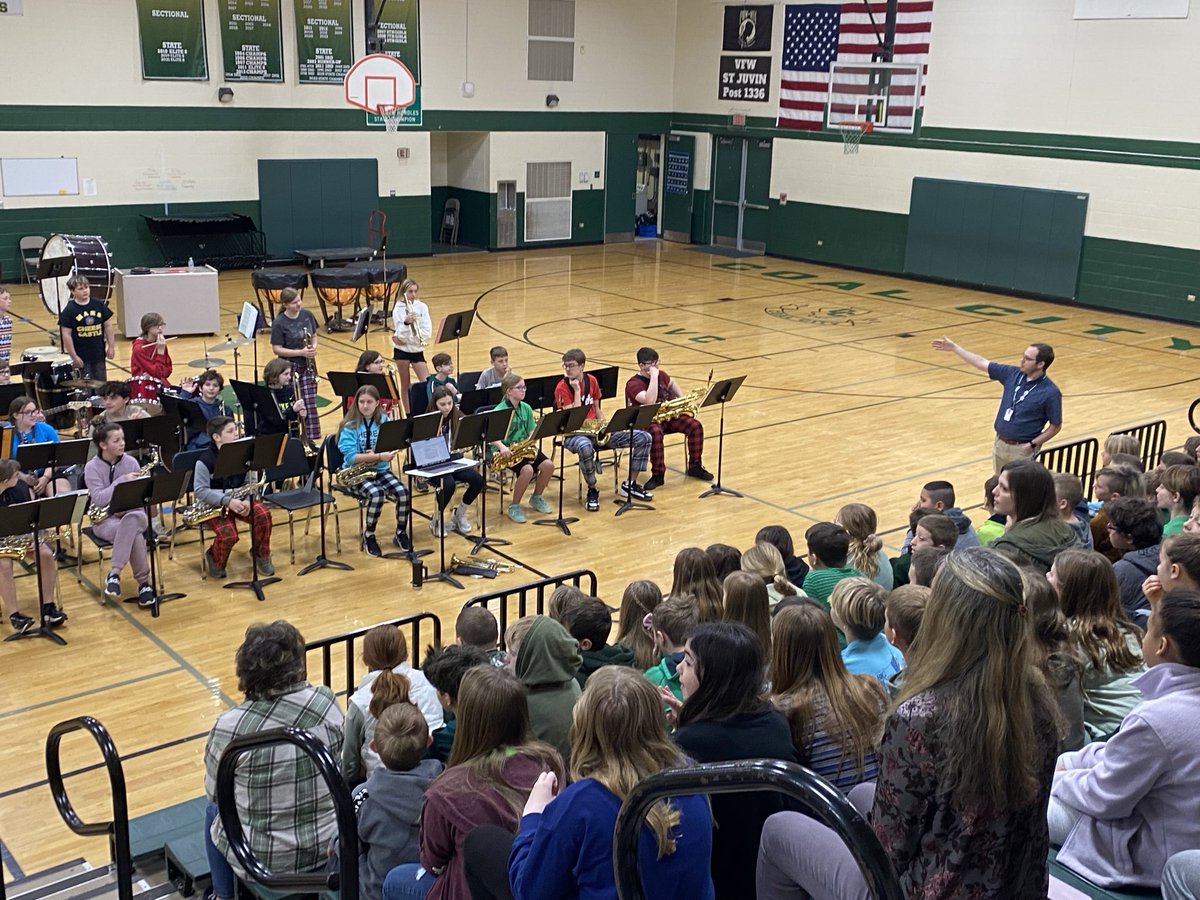 Tracy Carlson tweet media