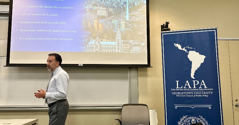 LAPA welcomed <a href="/pabelml/">Pabel Muñoz L.</a>, Mayor of Quito, Ecuador, for a discussion on governance challenges in Latin American cities and solutions in Quito.