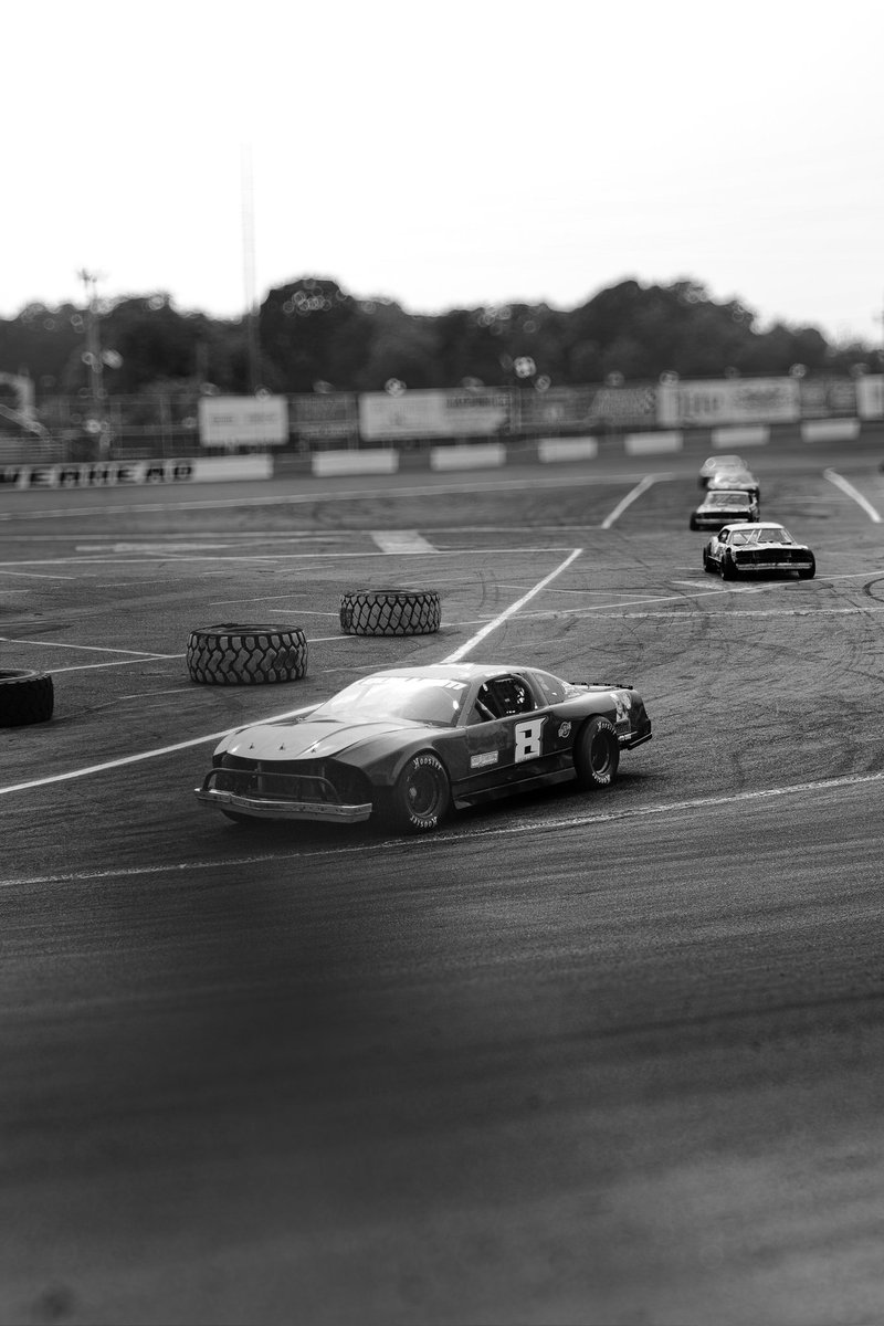 ✖️ number Eight ✖️
#riverheadraceway #carphotography #motorsports