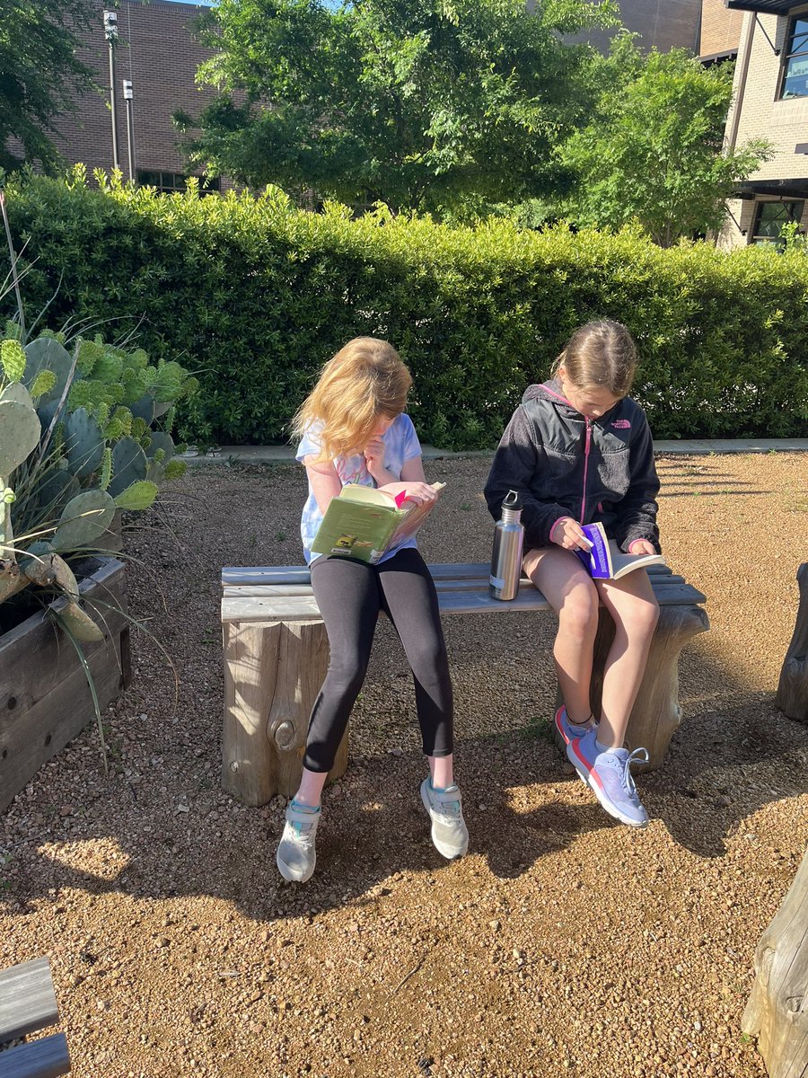 Lelia Lyman tweet media