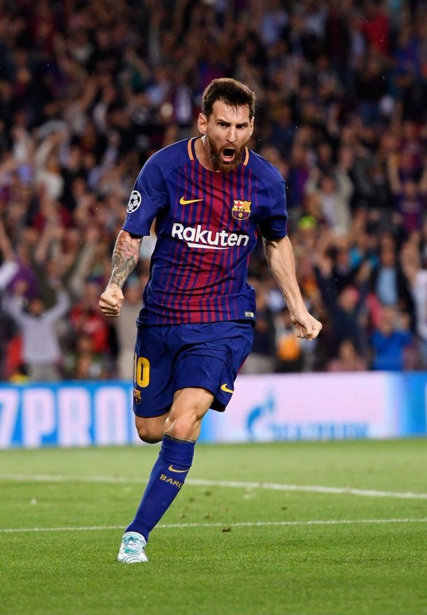 MessiahYaniss16's tweet photo. Cet homme a réussi à prendre 7 Liga en 9 ans pendant la période du Real avec Cristiano Ronaldo.

C'est sûrement l'un des plus grands exploits dans la carrière de Messi d'avoir affronté la corruption de Perez. https://t.co/0s5YE74ZaG