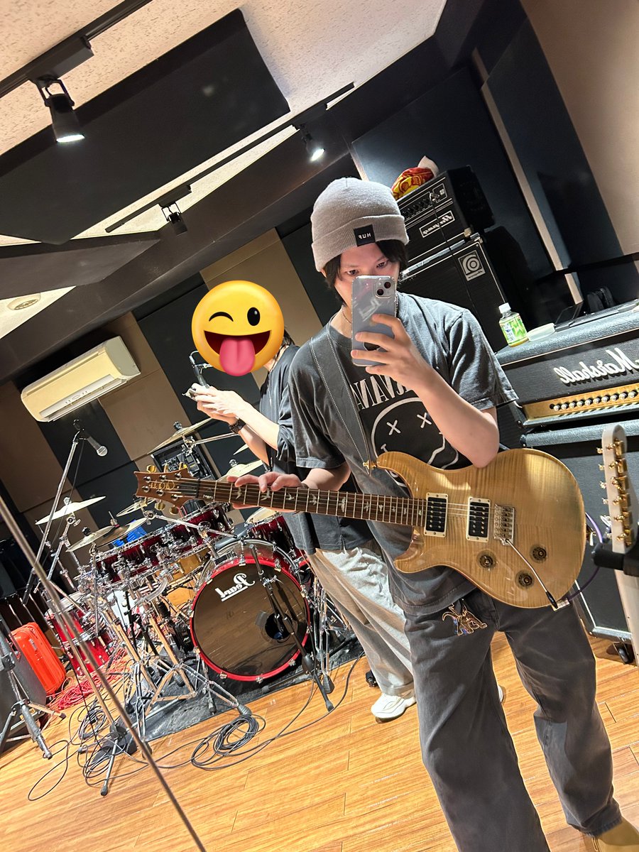 haduki_0107_'s tweet photo. 明日イロクイ。下北沢ReGでお待ちしてます。
祝う！！楽しむ！！
メイクじゃんけん負けたの。1番目😇
ねむる！！ https://t.co/9cgNbukDFy
