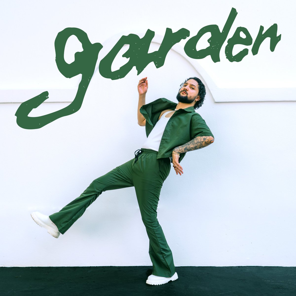 @zuloverse recounts his extensive journey on new pop rap single 'Garden' as he embarks on a mission to be one of the greatest artists of all time. Visit #UrbanLifestyle with the link below to #stream or #download & to also find out more. #Music urbanlifestylesa.co.za/2024/04/22/zul…