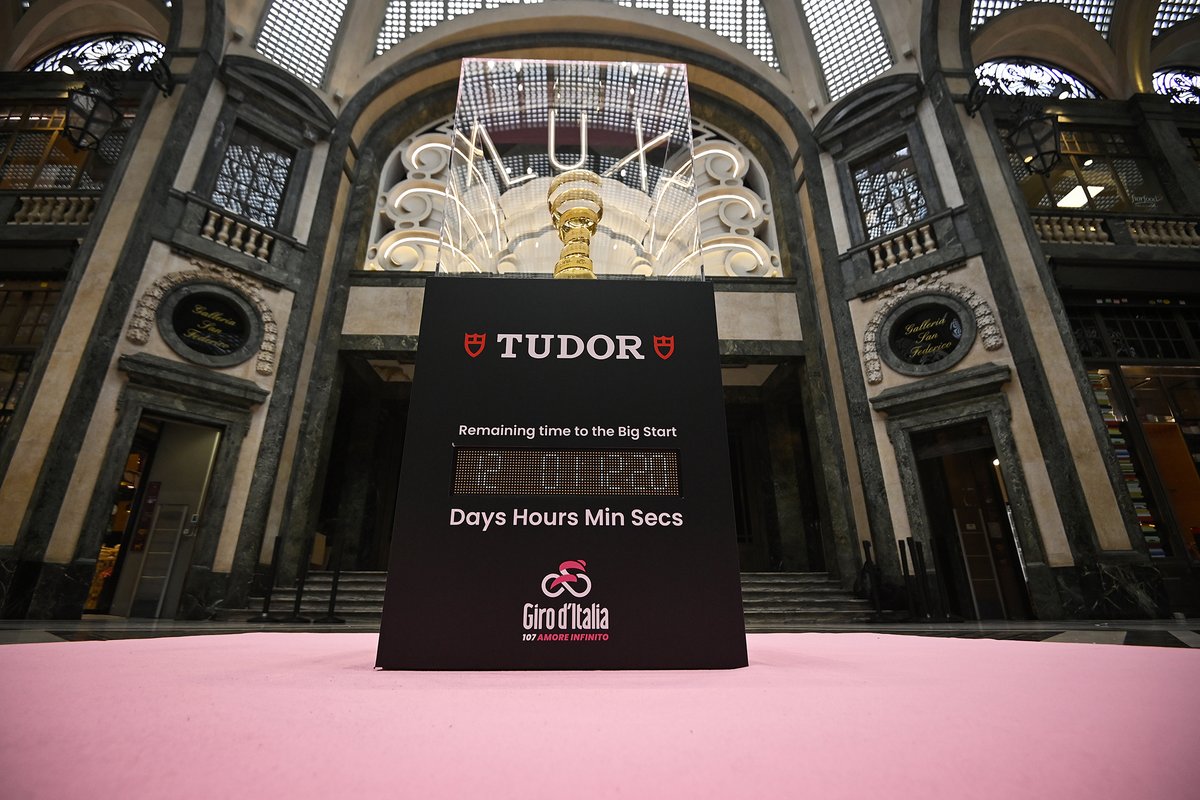giroditalia's tweet photo. โฑ The countdown to the Grande Partenza starts today in Torino. ๐ The Trofeo Senza Fine and a special countdown by #TudorWatch will be exposed together at the Galleria San Federico
@regionepiemonte #PiemonteSport #viviiltuosport https://t.co/wpA5mXWGdf
