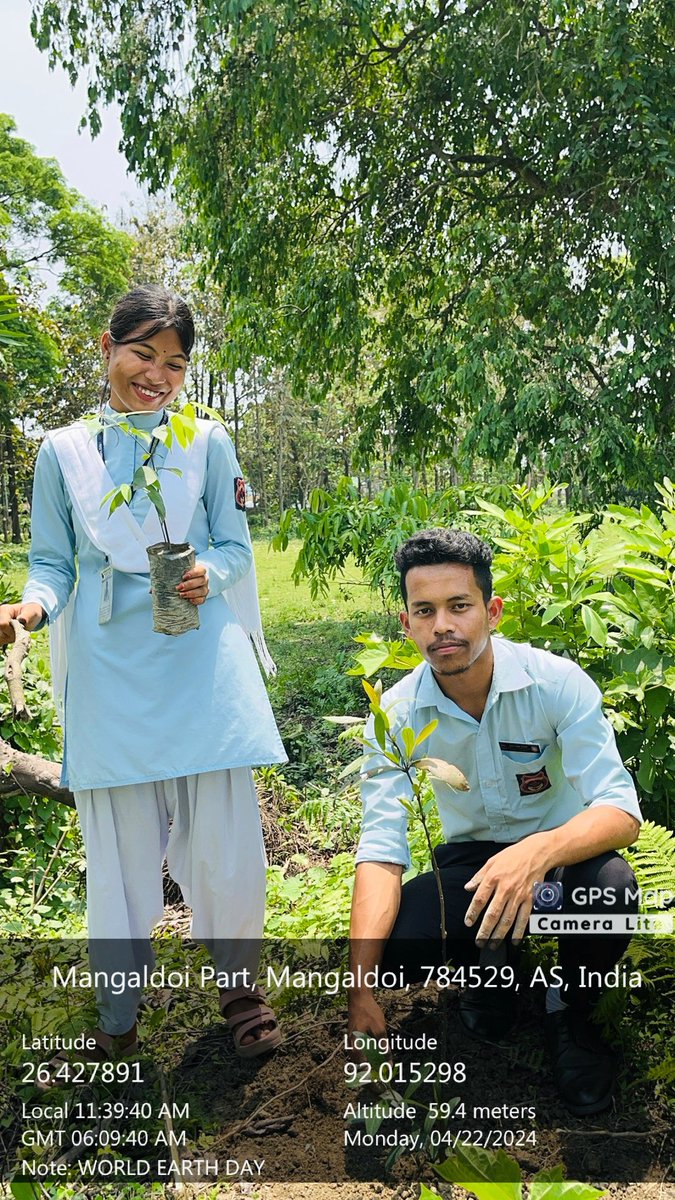 Goutamdeka0's tweet photo. Plantation Drives at Mangaldai College Campus for Earth Day 2024: 'Planet vs. Plastic.' Let's unite for a sustainable future! 🌏🌱#PlantingForTomorrow #PlanetVsPlastic
@DrRanjanKrKaka1 @_NSSIndia @NssrdD @_NSSIndia @aweassam @nss_rdguwahati https://t.co/alLypv2lIZ