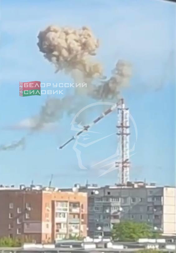 BREAKING: Russian forces launched a missile strike on a TV tower in Kharkiv.