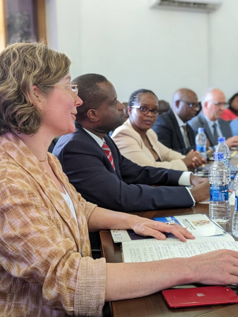 UKinMalawi's tweet photo. Excited to launch the second phase of the UK’s @FlemingFund with @DHSCgovuk and partners today at the @MalawiGovt Ministry of Health. An additional £3m has been committed to address Antimicrobial Resistance (AMR) which is responsible for 1.27 million deaths a year globally. https://t.co/ROXLLpbwtK