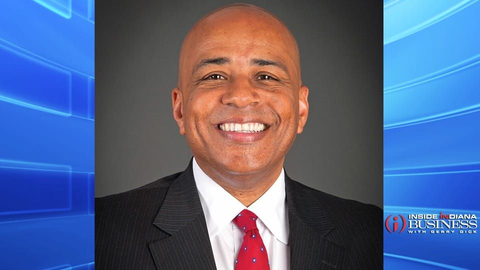 Last fall, @USIedu saw an overall enrollment increase for the first time in over a decade. I spoke with president Ronald Rochon on behalf of @IIB about the accomplishment and being a 2023 @IBJnews Indiana 250 honoree. buff.ly/3VZjgkY #contributingwriter #journalist