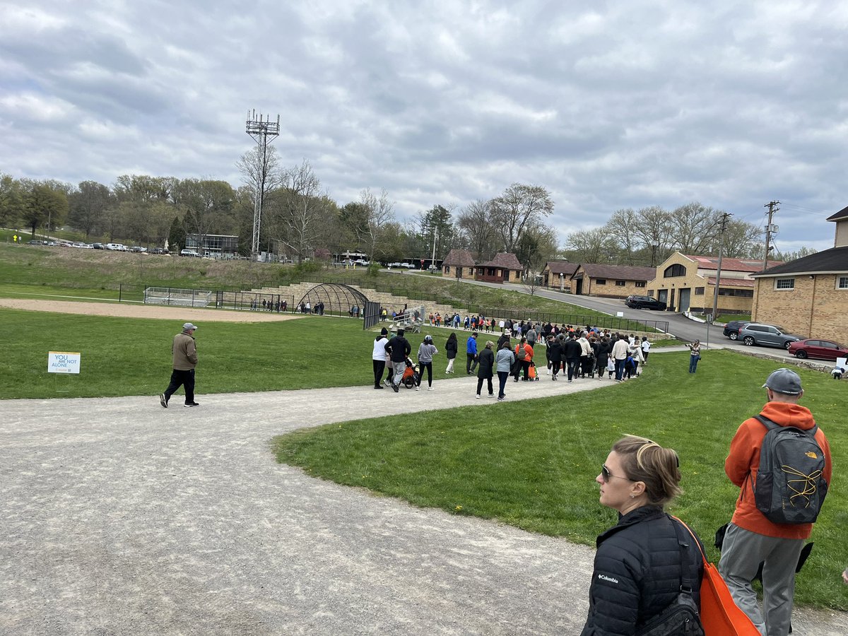 NancyLishack's tweet photo. "Thrilled to see such a fantastic turnout at the Resolve DIY Pittsburgh Walk of Hope! It's inspiring to witness so many coming together to support each other on this journey. #ResolveDIY #WalkofHope #PittsburghCommunity https://t.co/qXXOxkntww