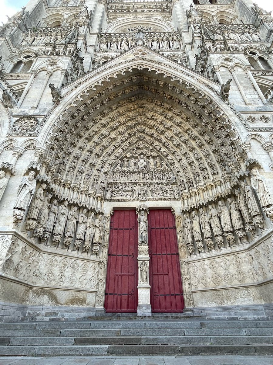 The central porch on the west facade of Amiens cathedral 13thc. This porch is dedicated to Christ . His statue is on the central trumeau and is known as the ‘good God’ of Amiens.