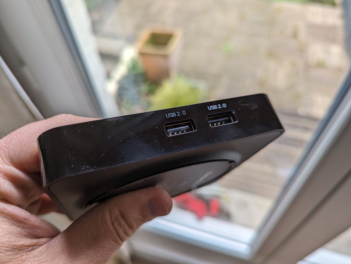 SamyGeekTest's tweet image. Le boitier Google TV @Thomson_FRA 240G est arrivé à la maison. Je vous parle très vite de son installation, ses possibilités et ses performances sur @GeekTestBlog 🤩