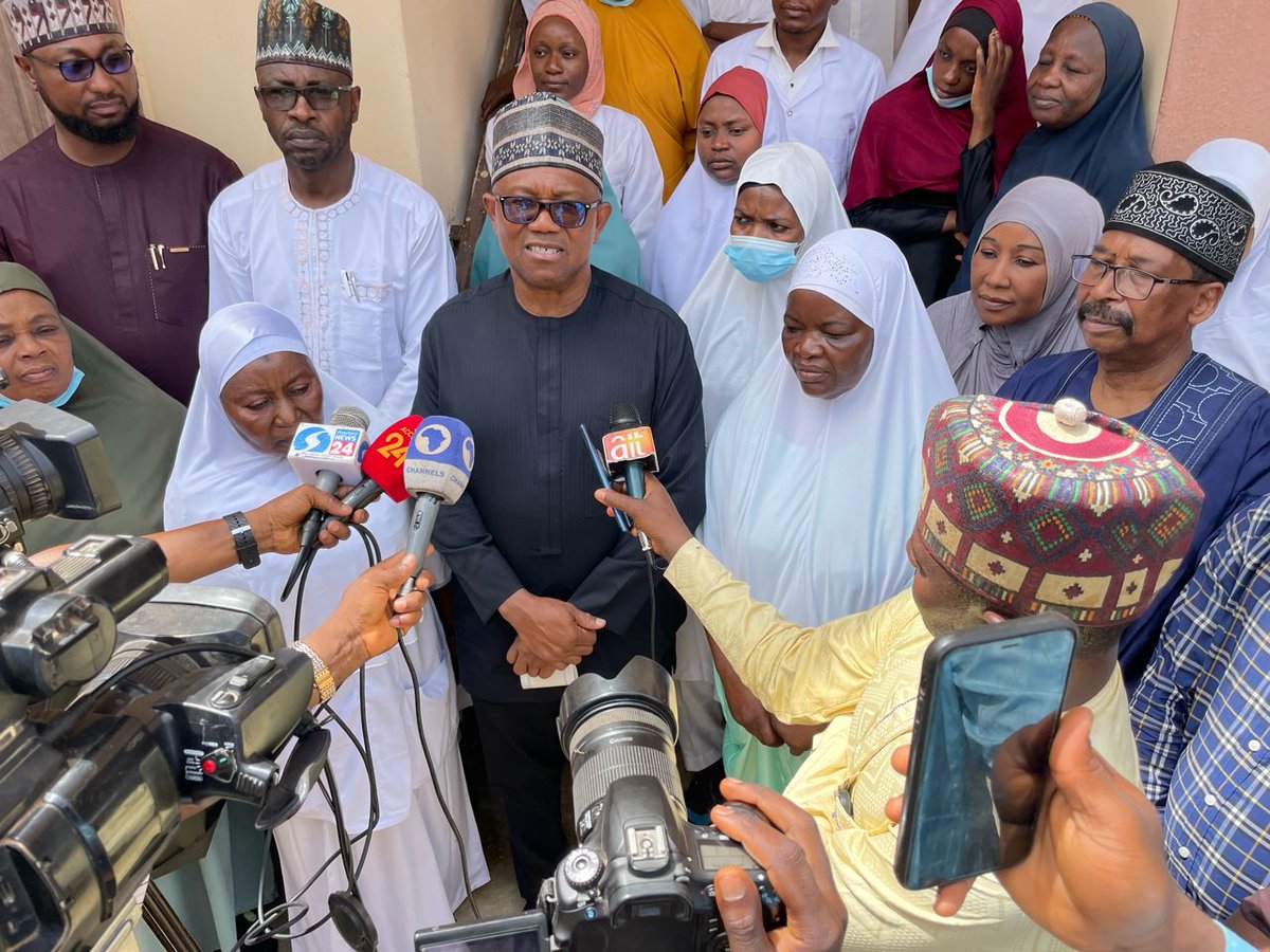 Chigozieialex's tweet image. Today in Kaduna state, Peter Obi gave a N10m donation to the Madarasatul Hidayyatul Auladi Muslimima school to support education and another N10m to the FOMWAN (Federation of Muslim Women Association in Nigeria) Hospital to support healthcare, give this man his flowers.