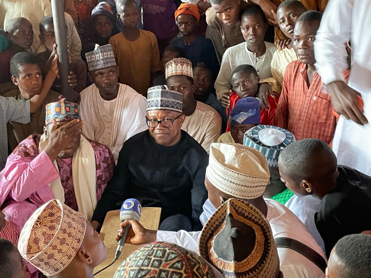 Chigozieialex's tweet image. Today in Kaduna state, Peter Obi gave a N10m donation to the Madarasatul Hidayyatul Auladi Muslimima school to support education and another N10m to the FOMWAN (Federation of Muslim Women Association in Nigeria) Hospital to support healthcare, give this man his flowers.