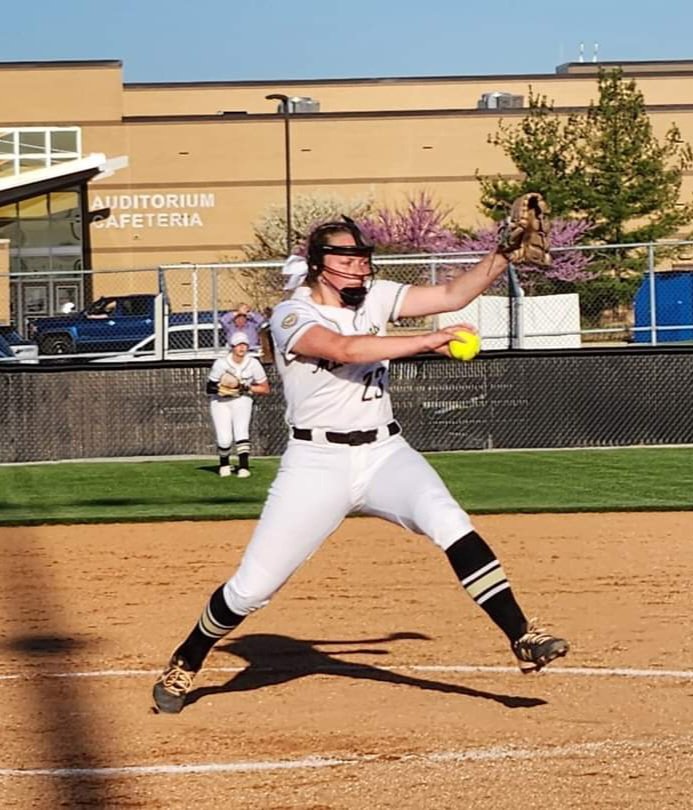 🥎 Player of the Week 

Nominated two weeks in a row! 

Vote for <a href="/shelbyrakosky2/">Shelby Rakosky</a>

indystar.com/story/sports/h…