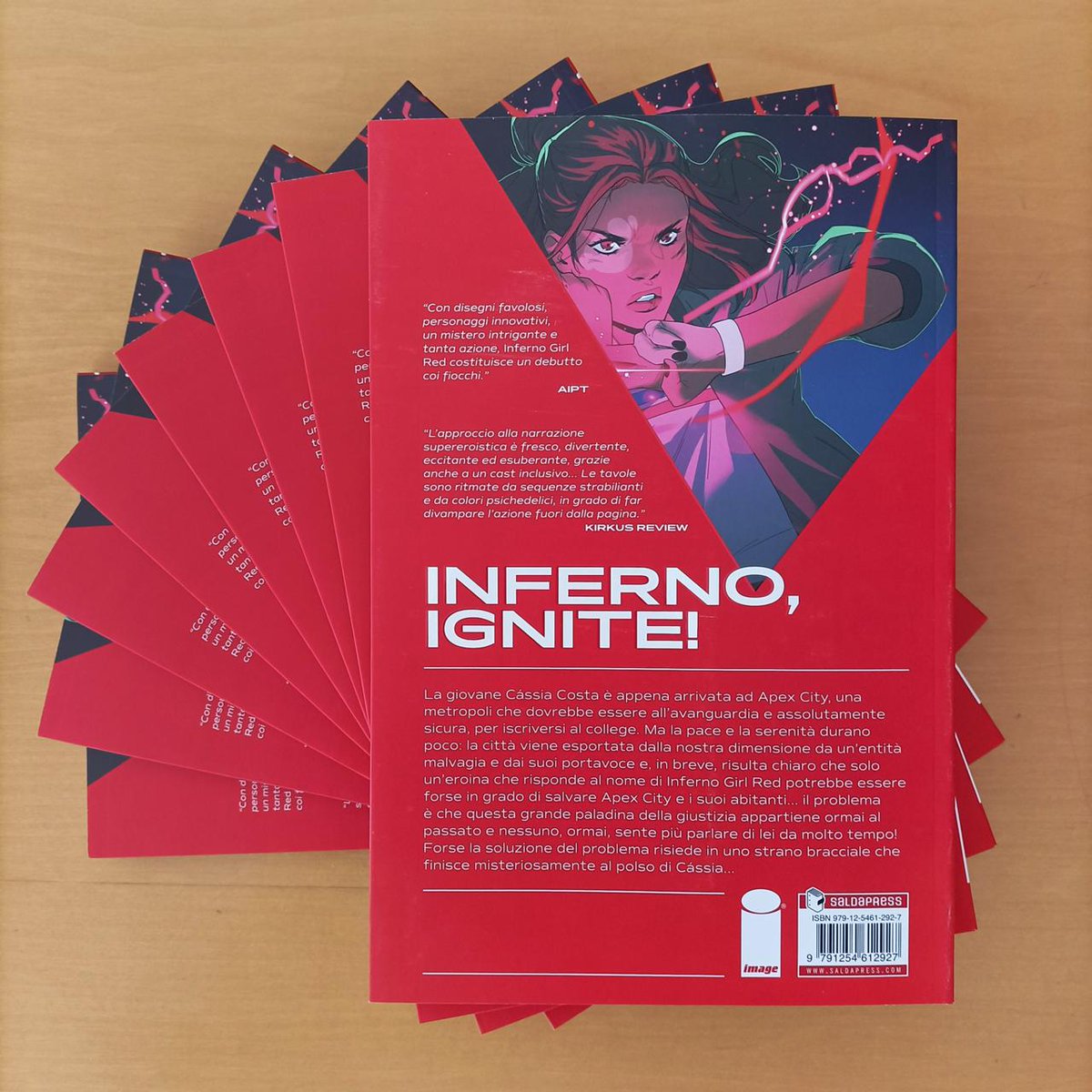 Since like half our team is Italian (@erica_durso and @igormontiart ❤️), it brings me a special kind of joy to share: 🎉🇮🇹🎉🇮🇹🎉 INFERNO GIRL RED: BOOK ONE is getting an Italian-language edition! 🎉🇮🇹🎉🇮🇹🎉 Thanks to @saldaPress for introducing Cássia to new readers!