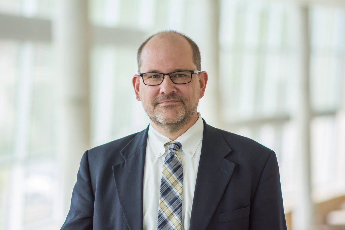Paul Fey, PhD, <a href="/UNMC_PathMicro/">UNMC Pathology, Microbiology & Immunology</a> professor and vice-chair of research, has been selected as the 2023 recipient of the <a href="/unmc/">University of Nebraska Medical Center</a> College of Medicine and Class of 1962 Basic Science Outstanding Teacher Award by the <a href="/unmc/">University of Nebraska Medical Center</a> Alumni Association. 

Congratulations to Dr. Fey for this honor!