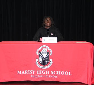 Congratulations to Dontay Fort who signed his NLI to @Dupage_Football! Dontay was a force on the defensive line for the RedHawks. A versatile player, Dontay helped bolster both the interior and the edge throughout the season. We look forward to seeing Dontay thrive at