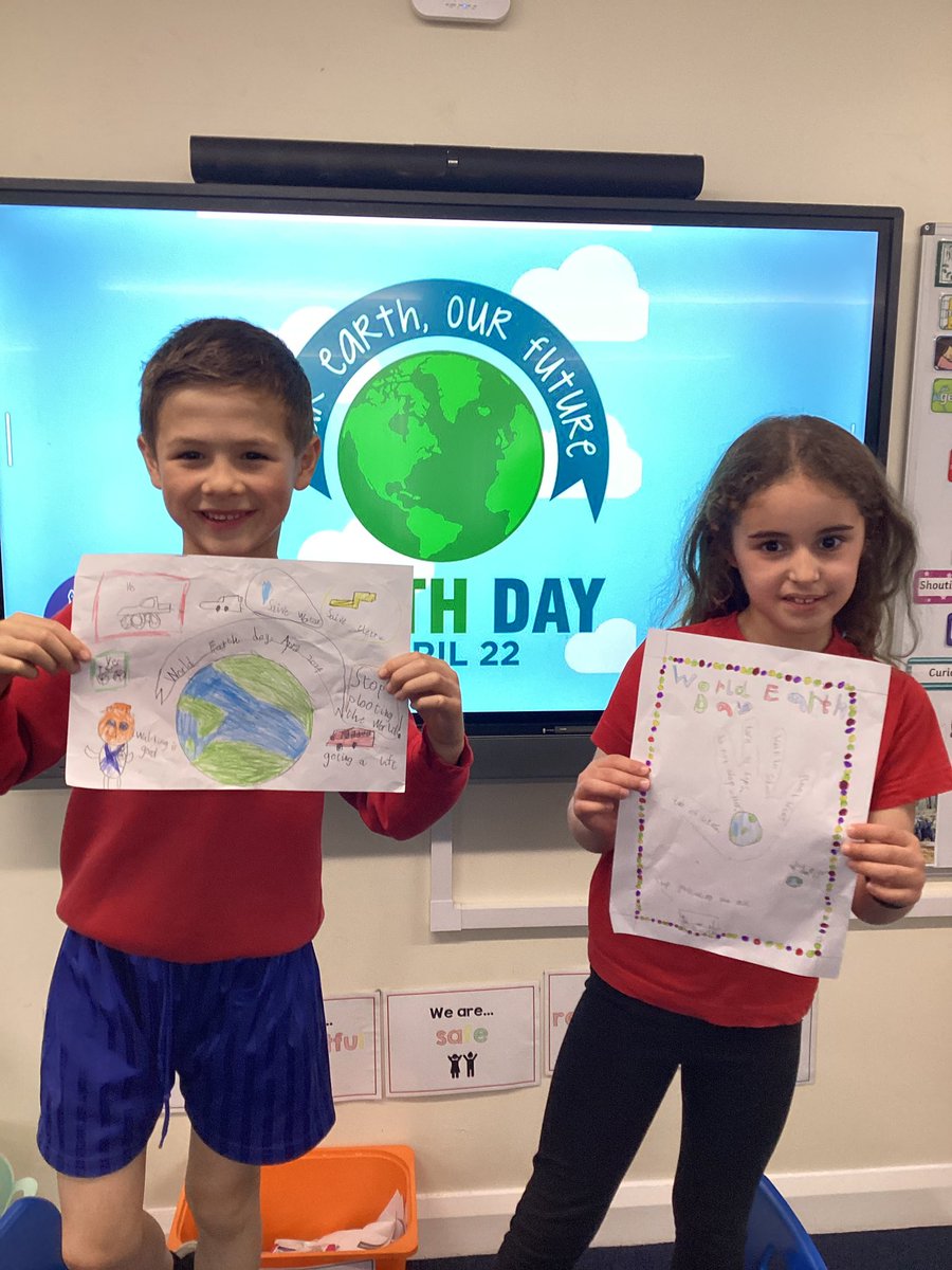 ArchibaldFirst's tweet photo. Year 2 have made some fantastic posters about protecting our planet! We even planted some strawberry and sunflower seeds🍓🌻🌍#EarthDay #planetprotectors https://t.co/bBRuQDAJun