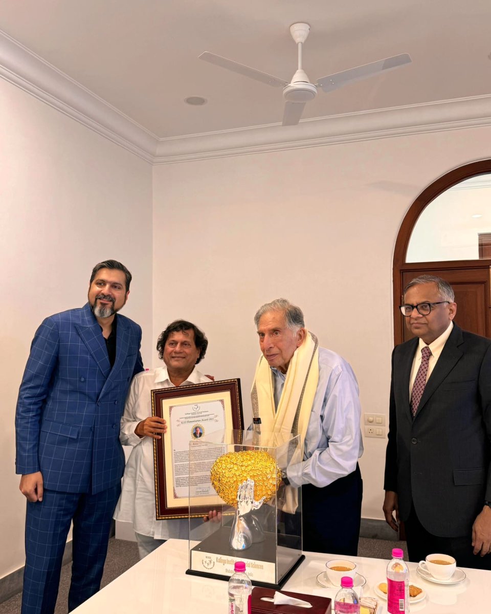 KISS is honored to present the KISS Humanitarian Award 2021 to Shree Ratan Naval Tata. His exemplary leadership in community development and philanthropy continues to inspire our institution and the nation. The award was personally delivered at his residence, reflecting our deep