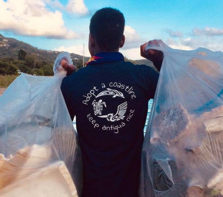 🌎This #EarthDay learn about how the #AdoptACoastline Initiative empowered youth stewards to care for and clean up the plastic pollution along the beaches in #Antigua. Read the full story here 👉localbiodiversityoutlooks.net/communities-ta… #PlanetVsPlastics #EarthDay2024 #ForPeopleAndNature