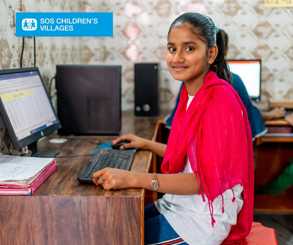 In Bawana, Delhi, 16-year-old Nazia dreams of becoming a lawyer. Through child sponsorship, she was the first of her generation to access formal education. “I used to dream of touching a computer keyboard like other children in my class,” says Nazia.