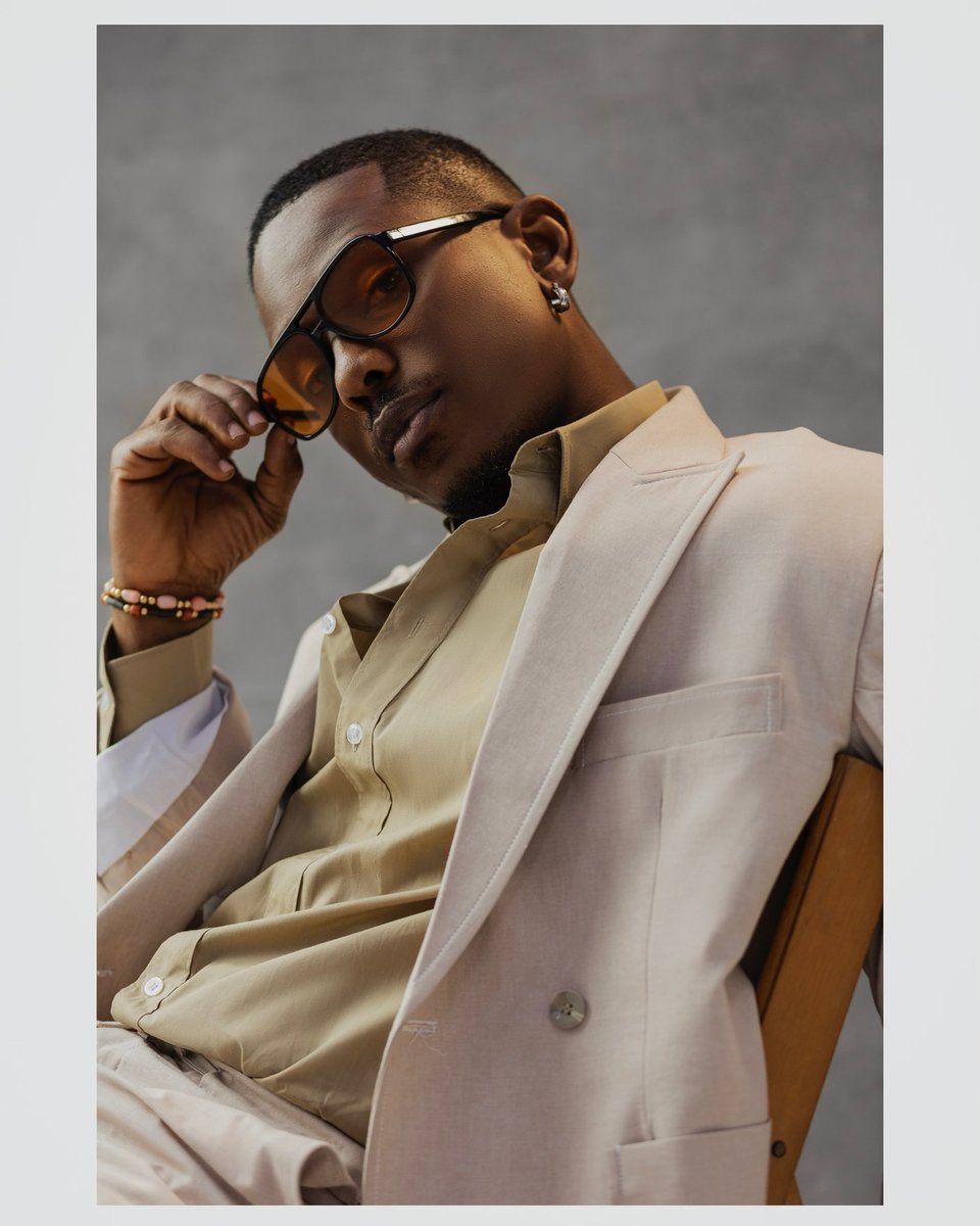 _Timini's tweet image. Someone make this into a GQ or Vogue cover #WatchTimini