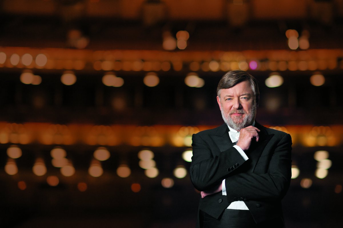 Remembering Sir Andrew Davis: A champion of new music, who passed away on 20 April 2024 at the age of 80. schott-music.com/en/blog/sir-an…