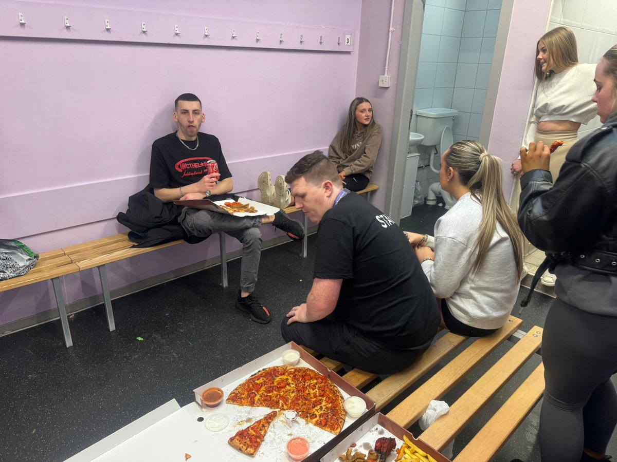 Diane Barbour tweet media