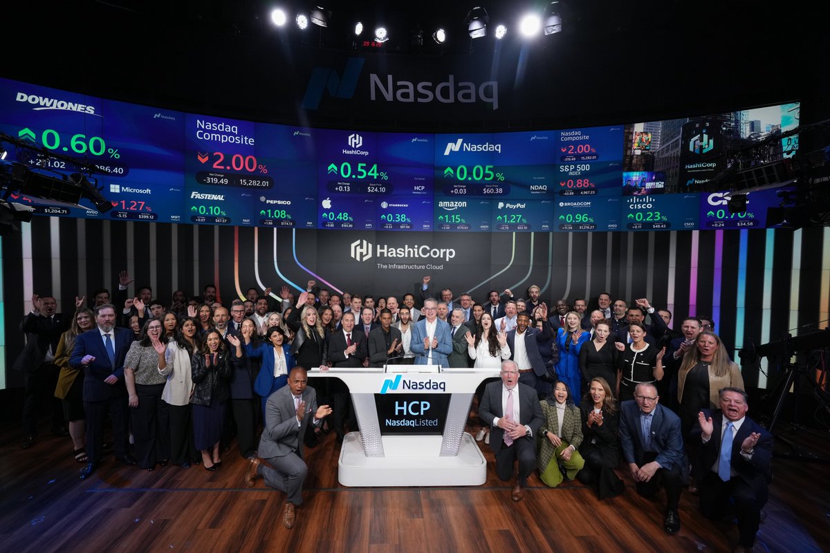 ⚡️☁️@HashiCorp is launching the Infrastructure Cloud at the @NasdaqExchange Opening Bell! $HCP joins us at MarketSite in celebration of unveiling the Infrastructure Cloud™, a unification of its products on the HashiCorp Cloud Platform (HCP), which delivers fully integrated