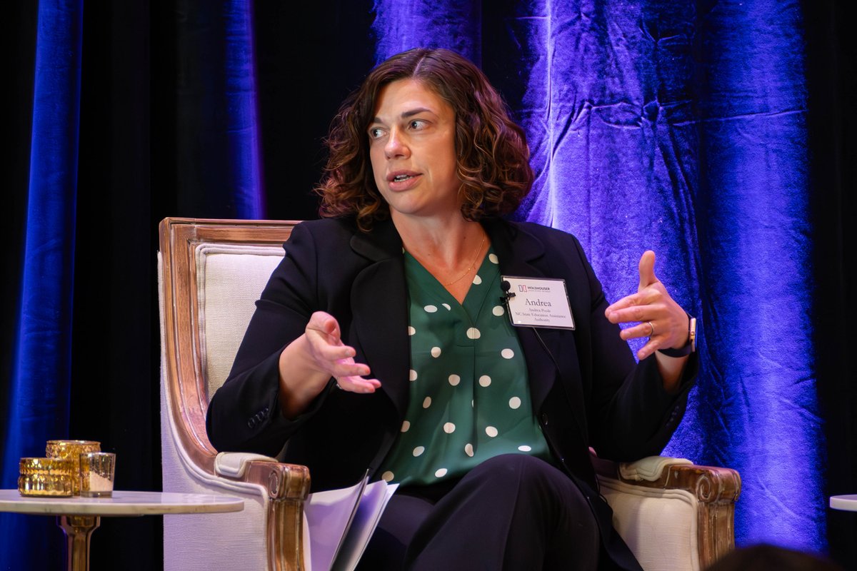 Hunt_Institute's tweet photo. Next, @ascottjenkins of @LuminaFound sits down with Andrea Poole of @NCSEAA_EDU &amp; Jairo McMican of @AchieveTheDream to discuss current topics in higher education affordability, including federal policy &amp; #FAFSA. Thank you to co-chair @friendsforbatch for the introduction! #HLR24 https://t.co/W5juowstva