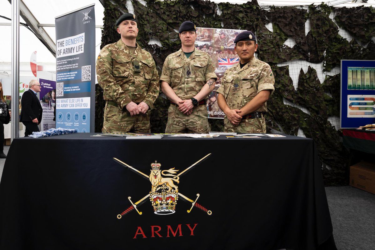 British Army NI - 38 (Irish) Brigade tweet media