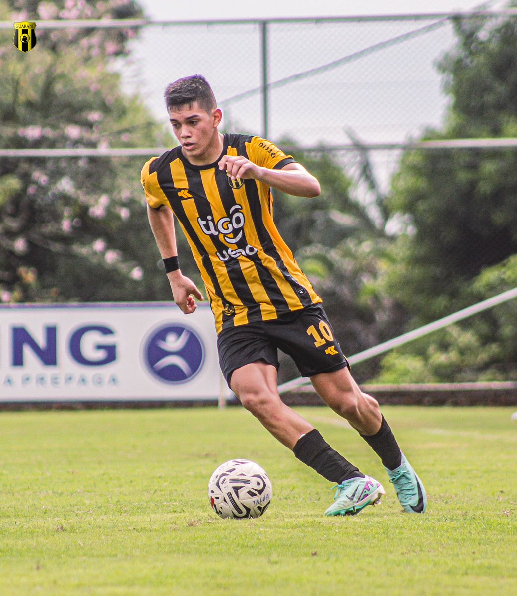 📌#Reserva | Fecha 14🗓️

🔚¡Final del encuentro!

Tacuary 1 - 1 #GUARANI🏹  

⚽️Gustavo Marecos 

#VamosAborigen 🟡⚫️