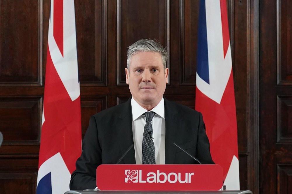 STARMER AND FLAGS For many years Starmer stood firmly alongside the EU flag as a lifelong remainer. Recently he has made a bid to become patriotic and adopt the Jack as an election prop. What should we believe ; the Europhile or Patriot?