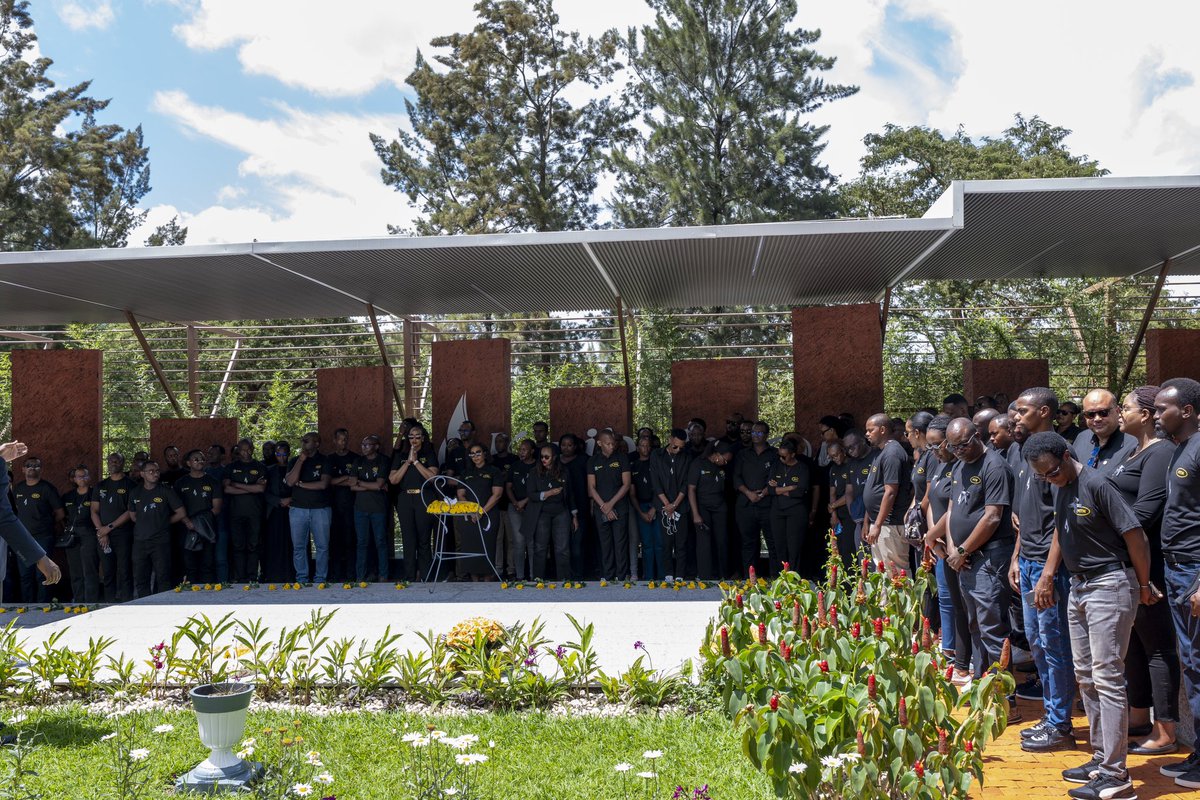 MTNRwanda's tweet photo. In remembrance of more than a million victims of the 1994 Genocide against the Tutsi, MTN Rwanda and @MoMo_Rwanda marked the 30th commemoration of the 1994 Genocide against the Tutsi by laying wreaths at @Kigali_Memorial. #Kwibuka30 https://t.co/ZMrz5zx0Pk