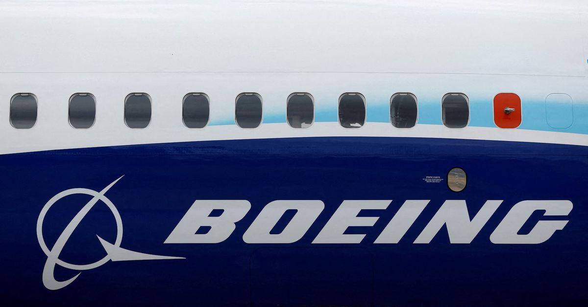 Boeing to face questions on potential CEO candidates, Spirit talks reut.rs/4b8fwlx