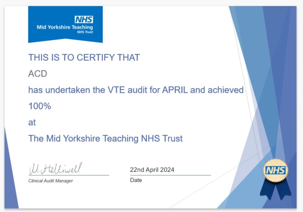 A huge congratulations to our Acute Assessment Unit @AauPgh @MidYorkshireNHS for achieving 100% compliance against the VTE standard for April!

Well done and thank you to all involved!

#NHS #MYTeam #AcuteCare #MidYorks