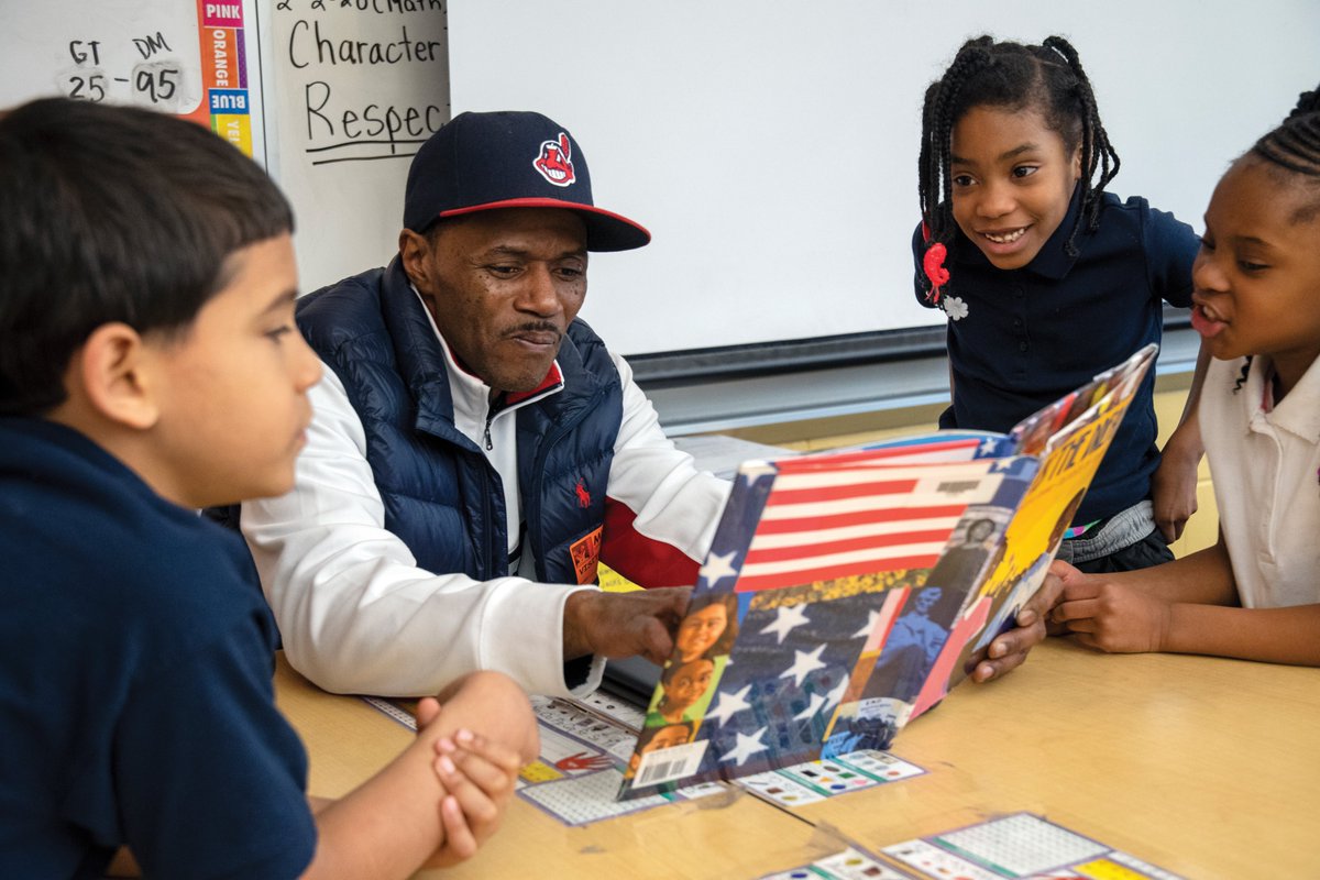 .@kdlnews one of the largest digital collections nationwide. From literacy programs to creative contests, KDL connects communities with learning & inspiration. KDL’s partnership with Men of Color Read provides #literacy & mentorship for students. #IMLSmedals