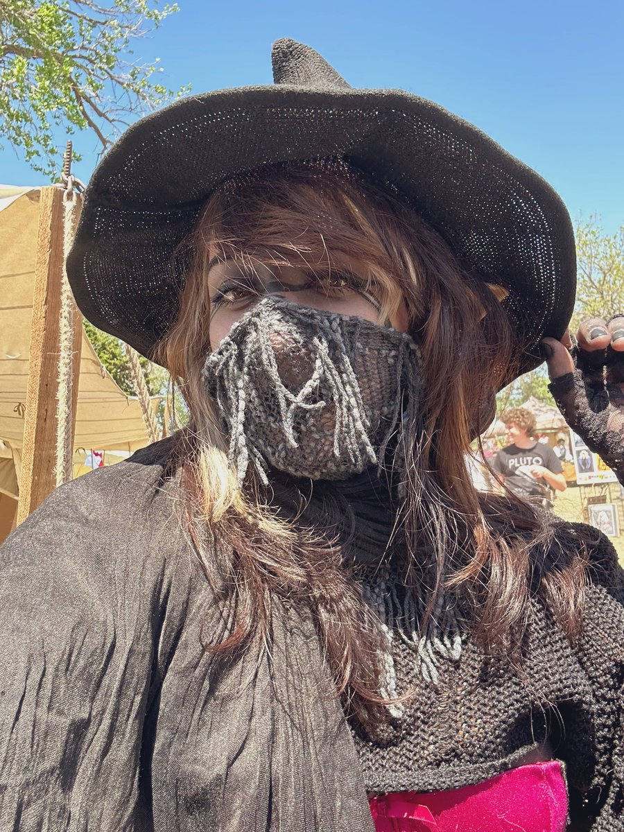 mochimochi (๑´• .̫ •ू`๑) tweet media