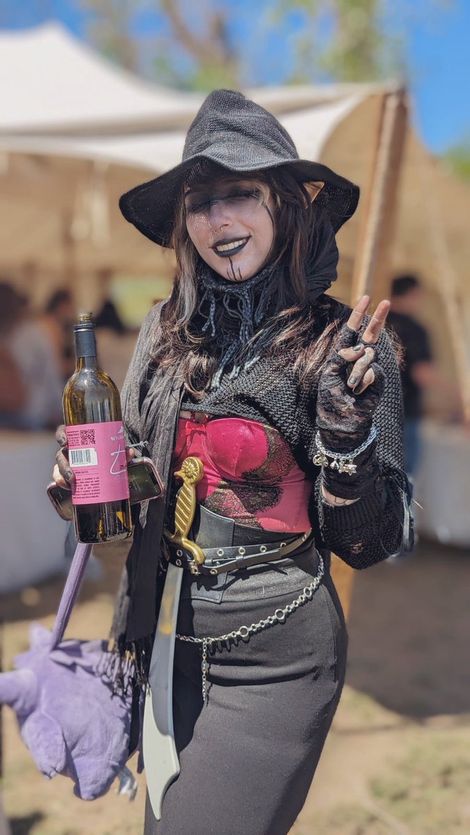 mochimochi (๑´• .̫ •ू`๑) tweet media