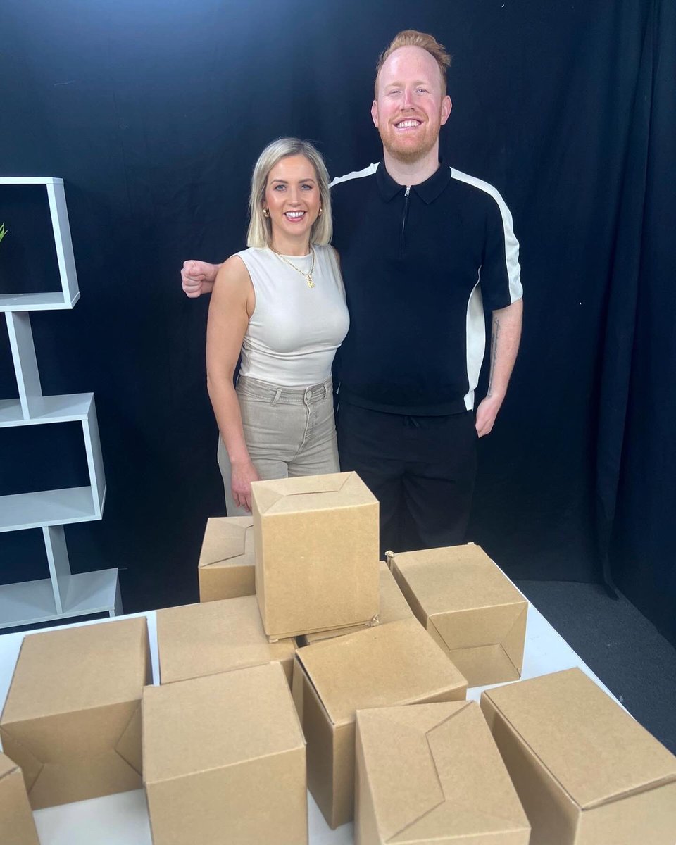 Ciara Revins (@ciararevins) on Twitter photo In studio with <a href="/gavinjames/">Gavin James</a> 🎤
➡️➡️➡️ for a sneak of my challenge to the boxes singer 📦
Gavin popped in to <a href="/CorksRedFM/">Red FM</a> to chat about his new single ‘Heavy’ & playing <a href="/latm/">Leonardo A T Moraes</a> on May 25th 🎪
Tune in this week 12-4pm to hear our catch up! In studio with <a href="/gavinjames/">Gavin James</a> 🎤
➡️➡️➡️ for a sneak of my challenge to the boxes singer 📦
Gavin popped in to <a href="/CorksRedFM/">Red FM</a> to chat about his new single ‘Heavy’ & playing <a href="/latm/">Leonardo A T Moraes</a> on May 25th 🎪
Tune in this week 12-4pm to hear our catch up!