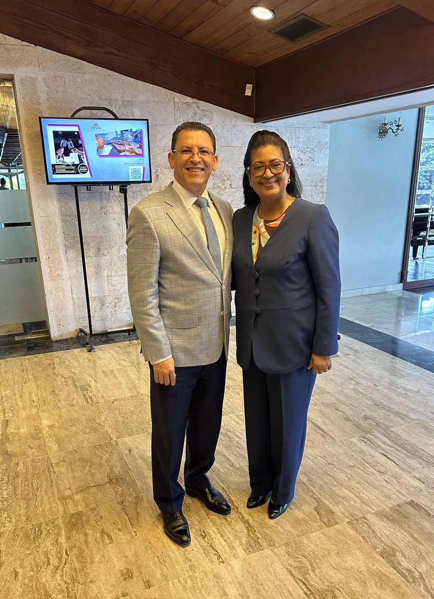 “¡Cristina nos une!” #AlianzaRescateRD próxima Senadora de la Provincia Santo Domingo 💚💚💚💚💚💚💚💚💚💚💚💚💚