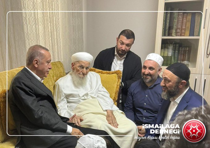 İsmailağa Cemaati’nin lideri Hasan Efendi hakkın rahmetine kavuşmuş. 
Allah rahmet eylesin...