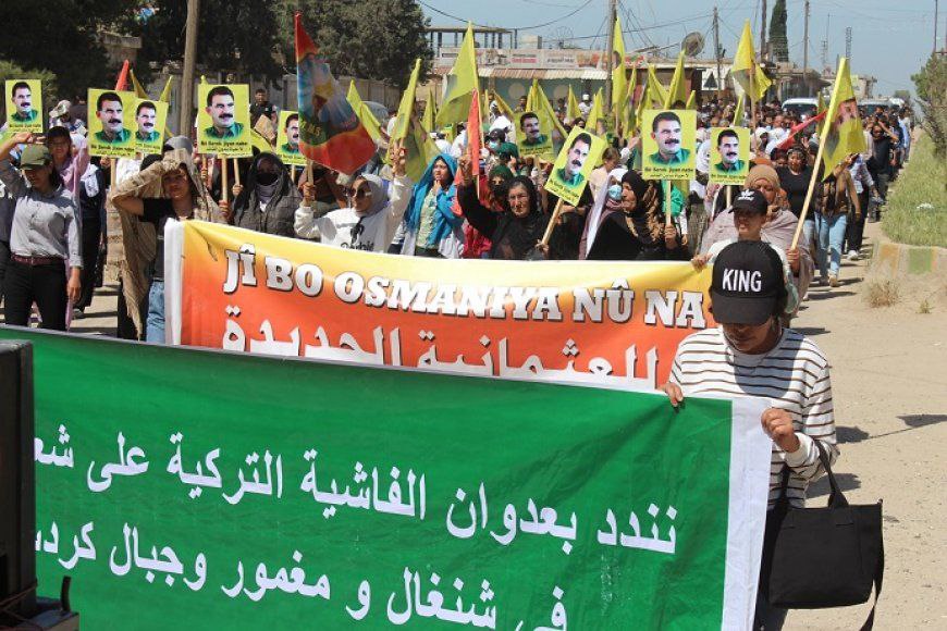 📢Northeast Syria: Demonstrations in support of the Guerrilla In order to condemn and protest Turkish offensive in Metîna, Southern Kurdistan/Northern Iraq people spread to the streets in many cities of Rojava and Northeast Syria