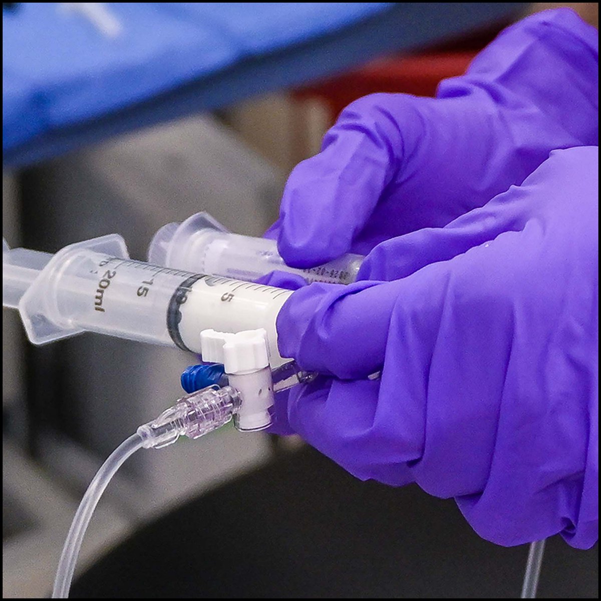 A new study demonstrated noninferiority of HSK3486 compared with #propofol in successful #anesthetic induction. Substantially less injection-site pain was associated with HSK3486 than with propofol. See @_Anesthesiology: ow.ly/4e0b50Rl9l9 #anesthesiology