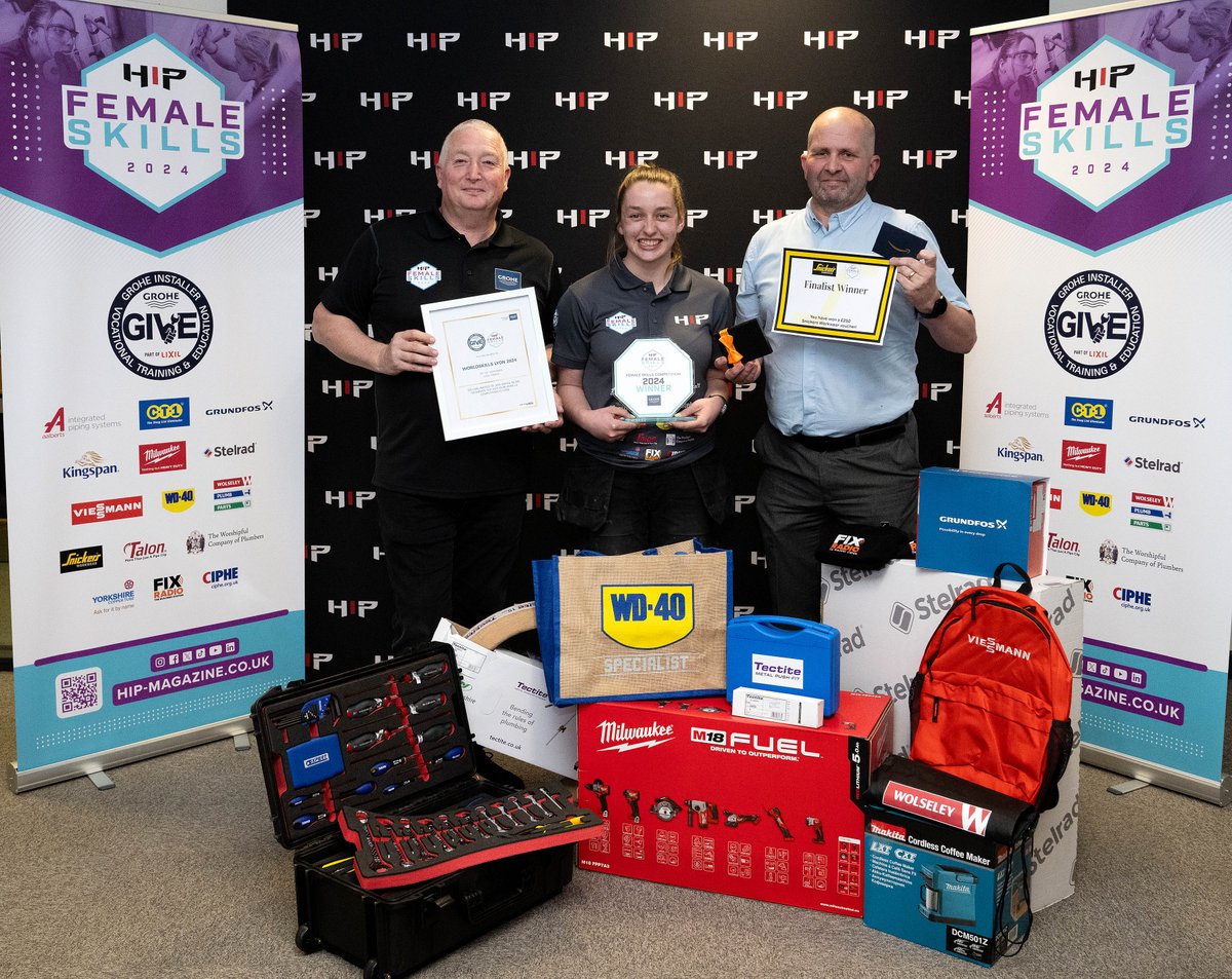Congratulations to Daisy Turner of @BarkingCollege for winning the double with @HIPMagazine Female Skills Competition 2024 & HIP Learner of the Year 🎉 Also, well done to Ciah Hooch Llewellyn Davies from @GowerCollegeSwa, who secured the runner-up spot! What a competition!