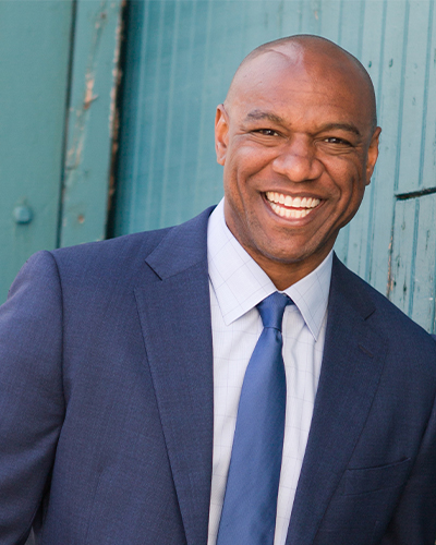We scored big with this year's Power of Nursing Leadership speaker, @Paytonsun. The @WGNNews @GNsportsTV broadcaster and son of NFL Hall of Famer Walter Payton will keynote the Nov. 1 event. Registration opens today. loom.ly/gKWw32s
