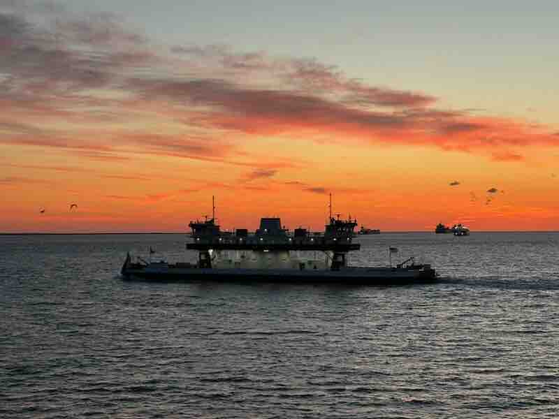 GalvestonFerry tweet picture