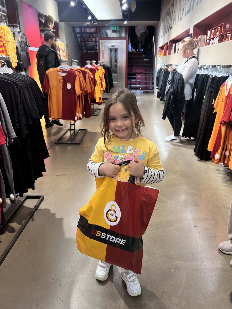 Halasıyla aynı giyincekmiş delircemmmm ❤️