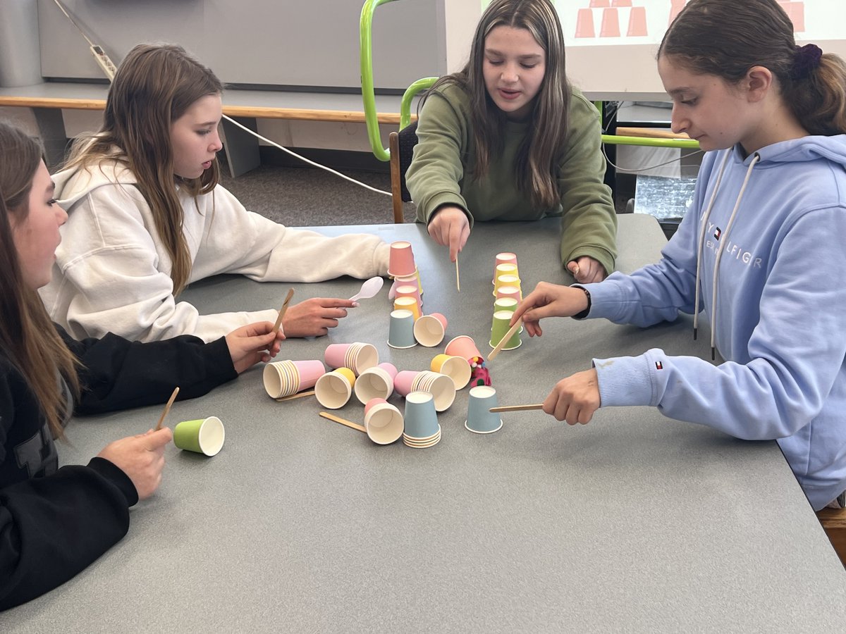It's the end of our Flower Tower Makerspace Challenge, and this one was all about teamwork, ingenuity, and perseverance. No hands? No problem for these kiddos! #180WaysLionsLead #MTPSPride #STEAM